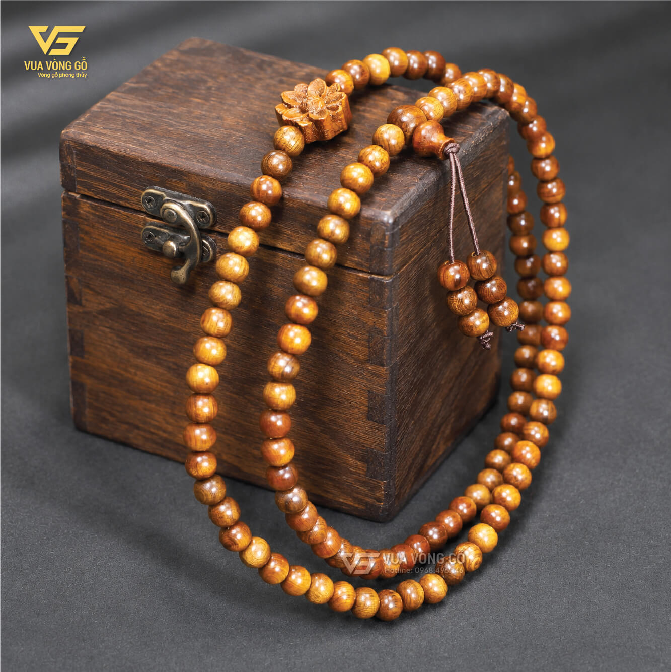 Vua Vòng Gỗ cam kết chất liệu Bách Xanh tự nhiên, hỗ trợ đổi trả và bảo hành sản phẩm.