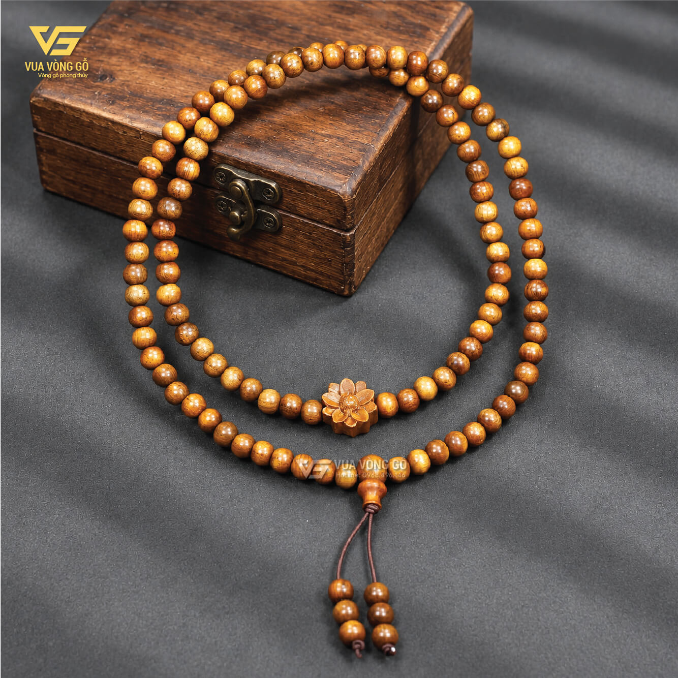 Vòng tay 108 hạt Bách Xanh mix Hoa Sen, hương thơm ngọt đặc trưng, càng đeo càng lên nước bóng đẹp.