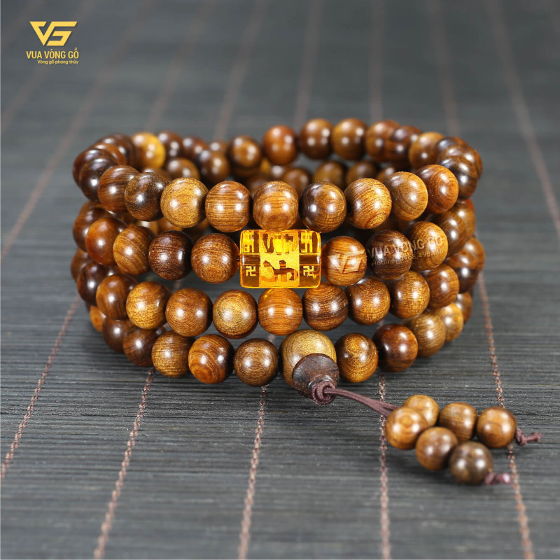 Vòng Bách Xanh 108 hạt mix Lu Thống Omani vàng, màu tượng trưng hành Thổ và Kim
