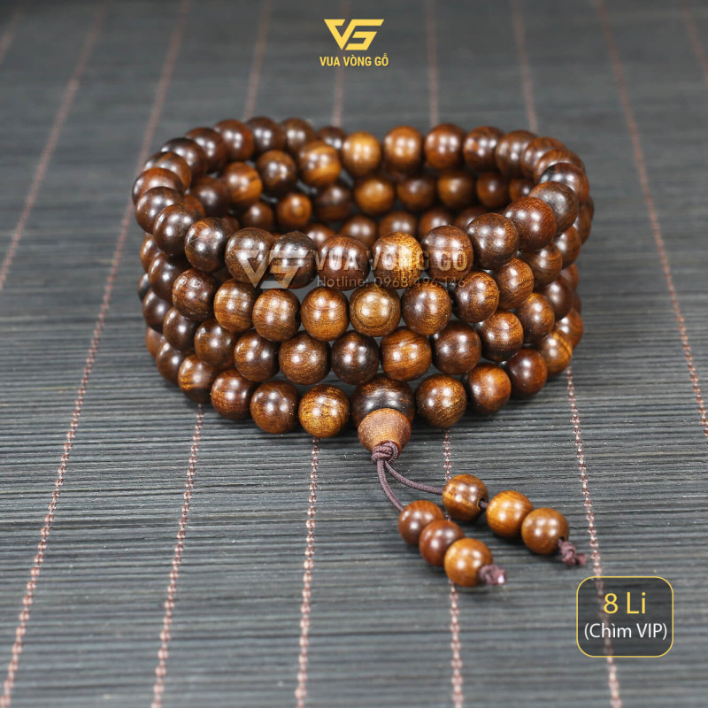Chuỗi 108 hạt Bách Xanh 8mm chìm nước VIP, nặng tay, thơm ngọt đậm, làm từ phôi gốc rễ Mộc Châu tuyển chọn.