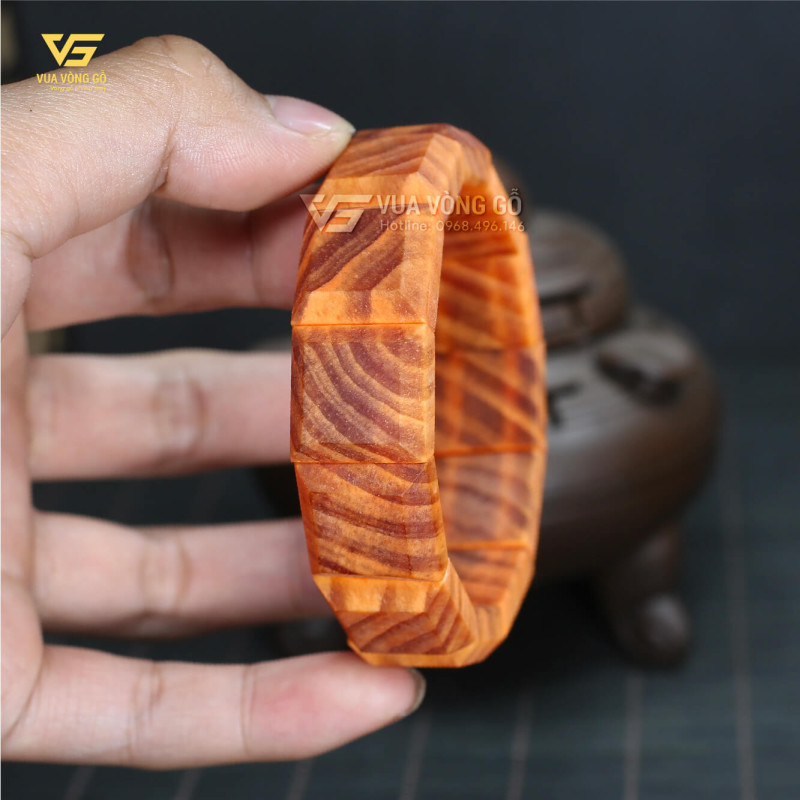 Vòng gỗ Huyết Long bản lách 18x18mm phù hợp nam đeo phong thủy, tài lộc