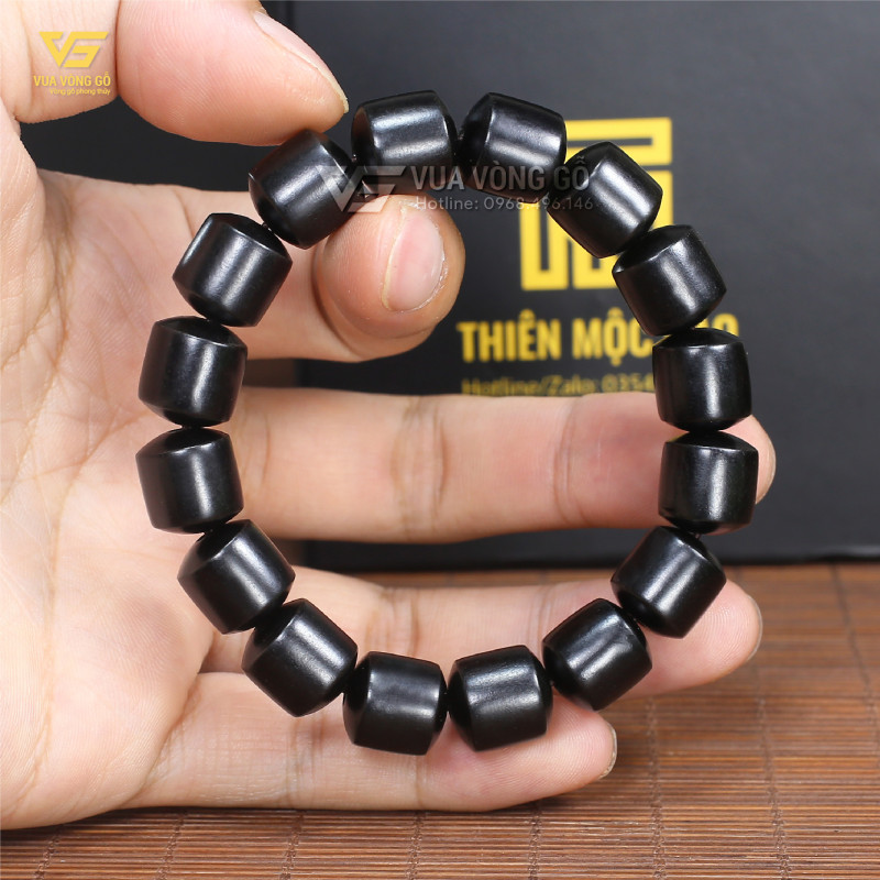 Vòng tay gỗ mun sừng lu thống màu đen sang trọng