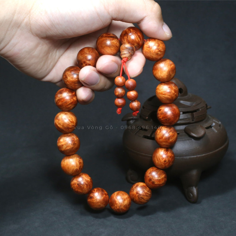 trang-18-hat-nu-huyet-long-niem-phat